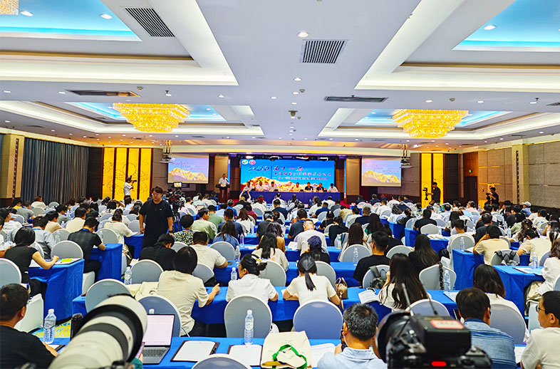 優(yōu)威視訊攜紅外相機閃耀亮相2024年第十一屆中國西部動物學學術研討會——科技賦能生物多樣性保護新篇章